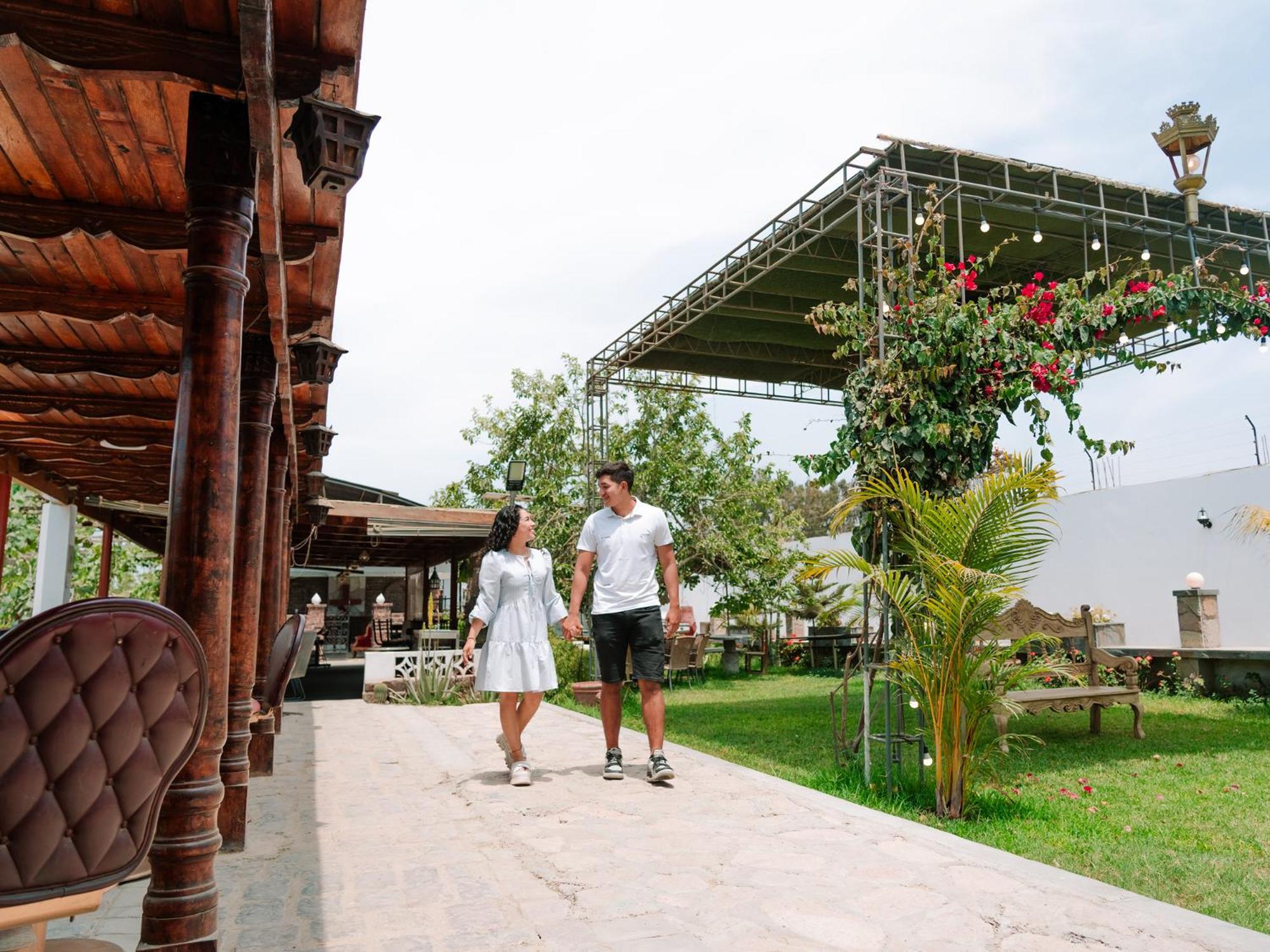 Hotel Vinas Del Sol Eterno ชินชาอัลตา ภายนอก รูปภาพ