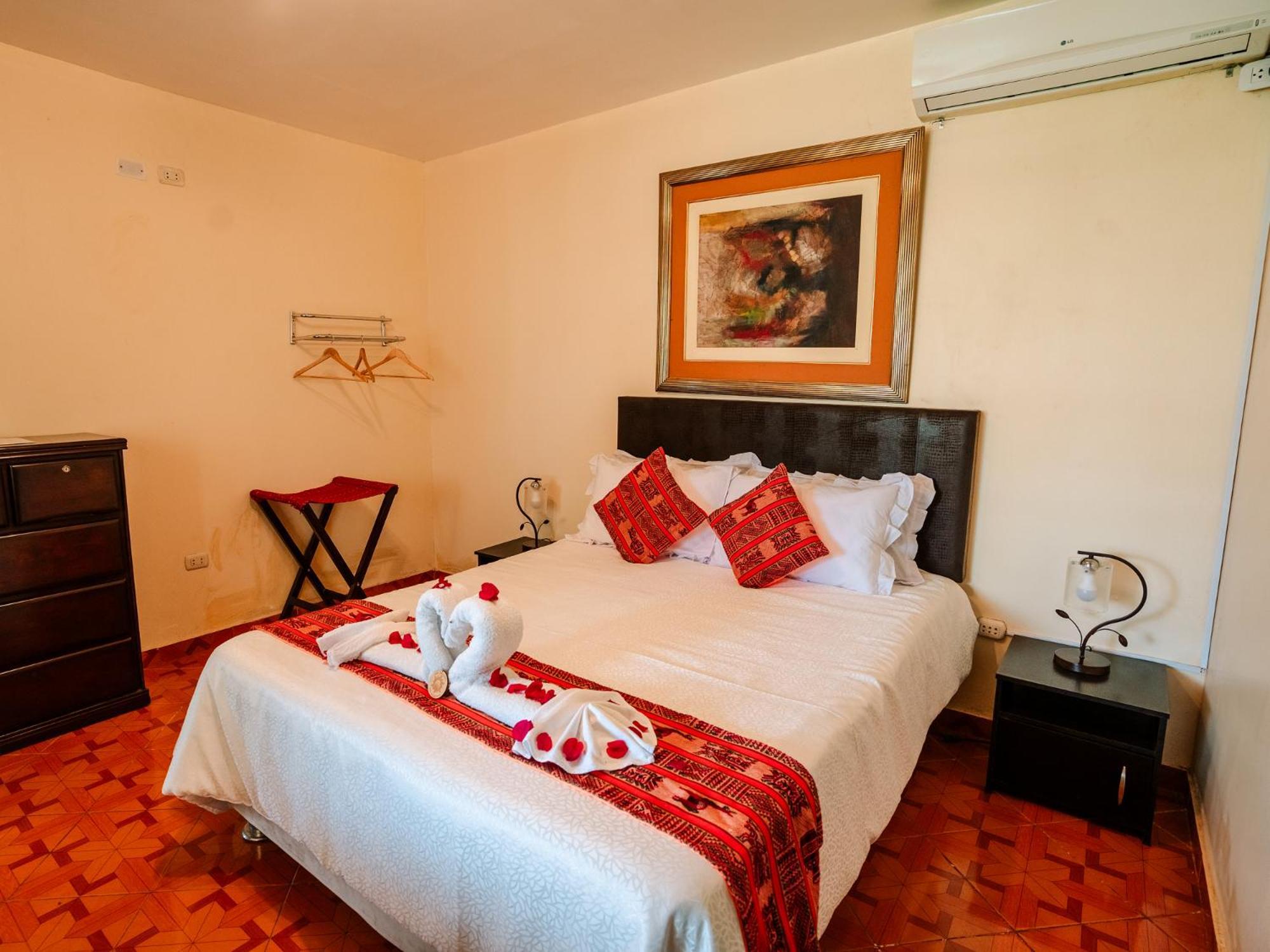 Hotel Vinas Del Sol Eterno ชินชาอัลตา ภายนอก รูปภาพ