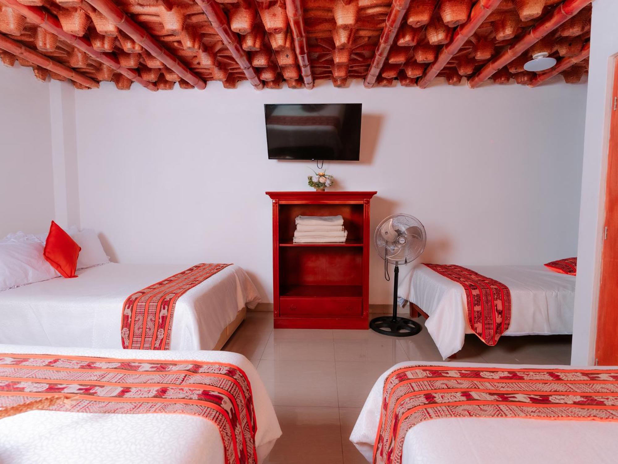 Hotel Vinas Del Sol Eterno ชินชาอัลตา ภายนอก รูปภาพ